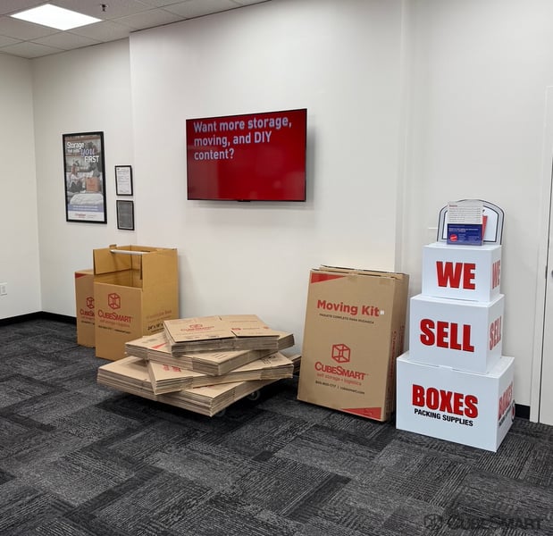 Images CubeSmart Self Storage