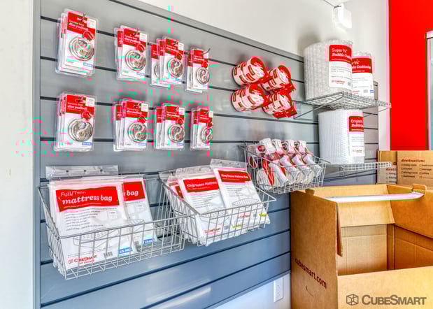 Images CubeSmart Self Storage