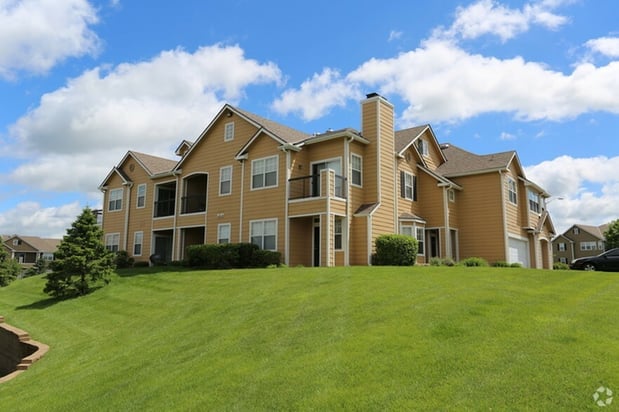 Images Manor Homes of Fox Crest