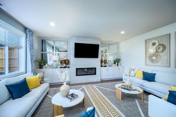 Images East Mountain by Holt Homes