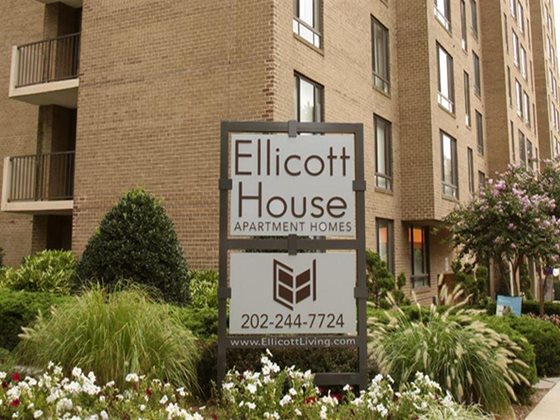 Ellicott House Apartments Photo