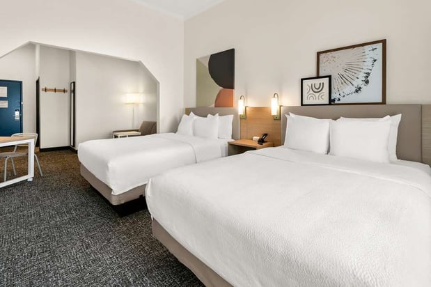 Images Spark by Hilton Commerce, GA