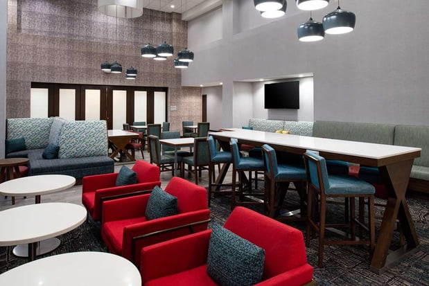 Images Hampton Inn & Suites Adrian