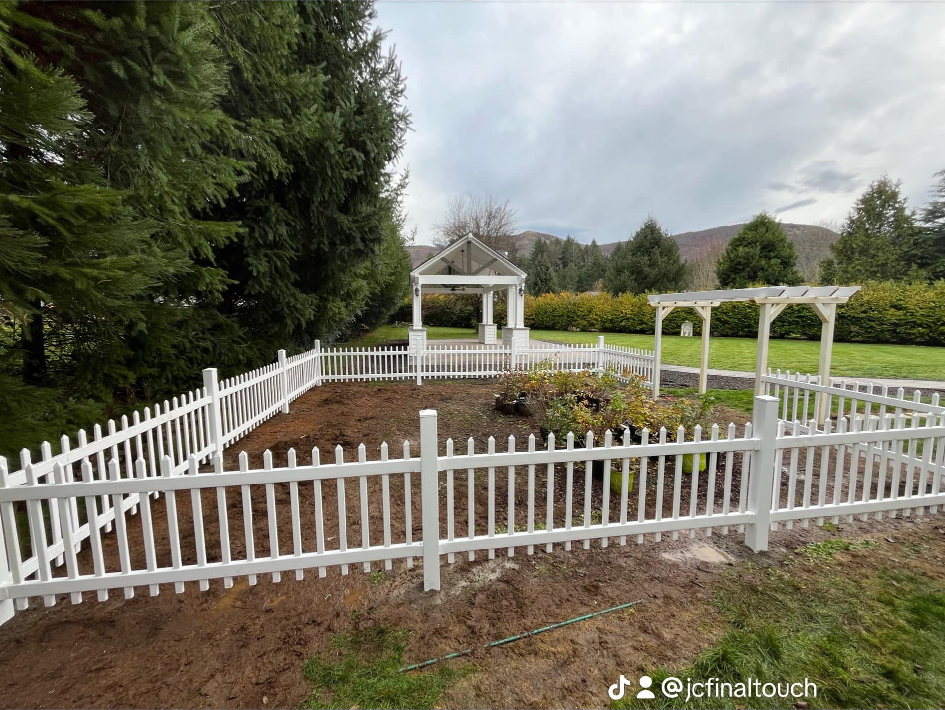 As a trusted fence contractor, JC Final Touch offers expert fencing solutions that enhance privacy, security, and curb appeal. Our team delivers high-quality fence installations tailored to complement your property while ensuring durability and functionality. With attention to detail and professional service, we create fences that stand the test of time.