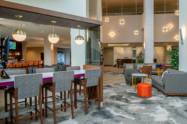 Images Crowne Plaza St. Louis Airport by IHG