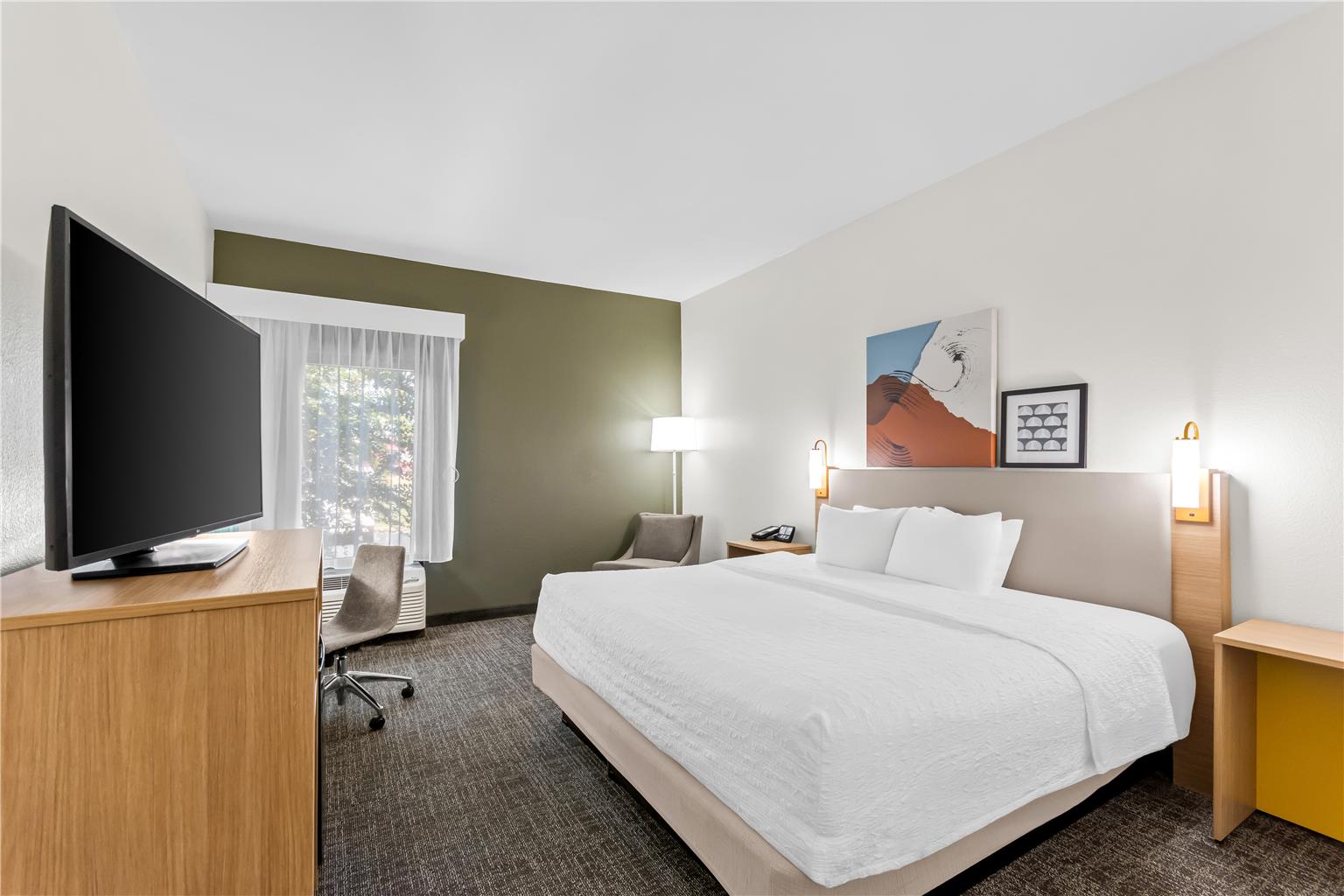 Guest room 