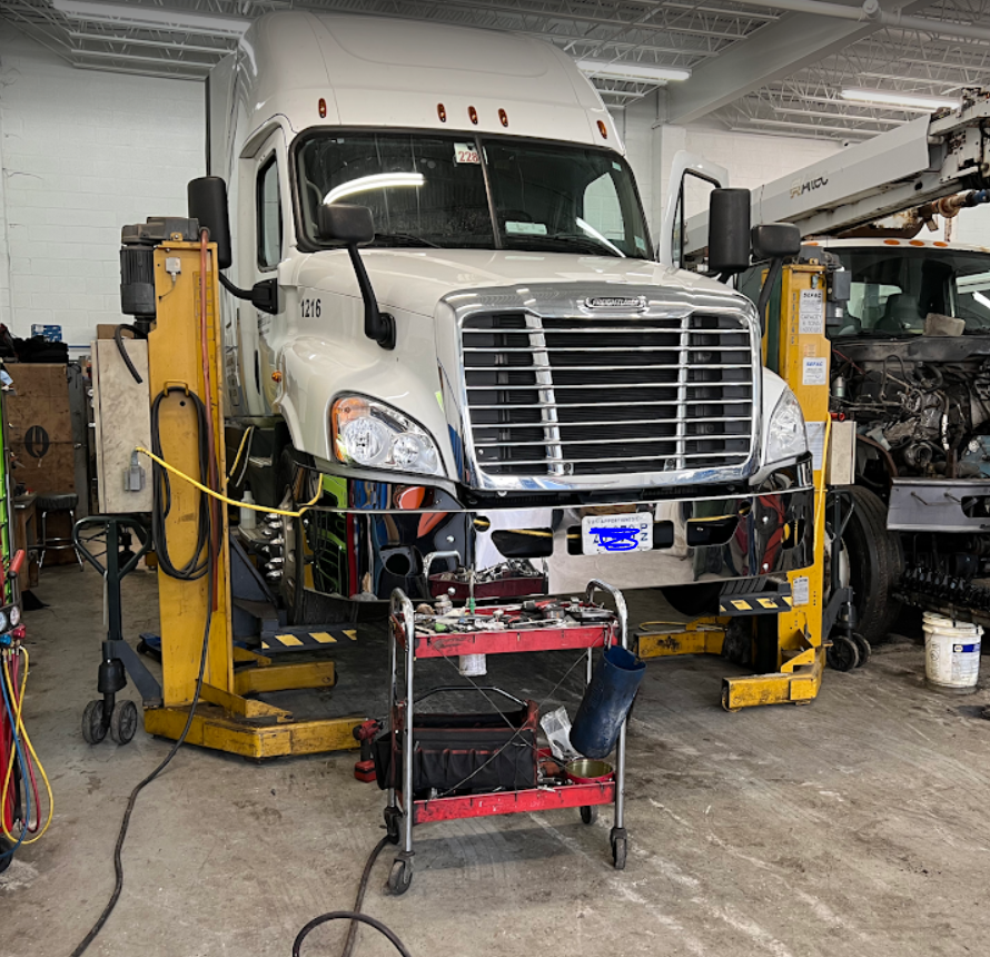 We are here for your towing needs 24/7!