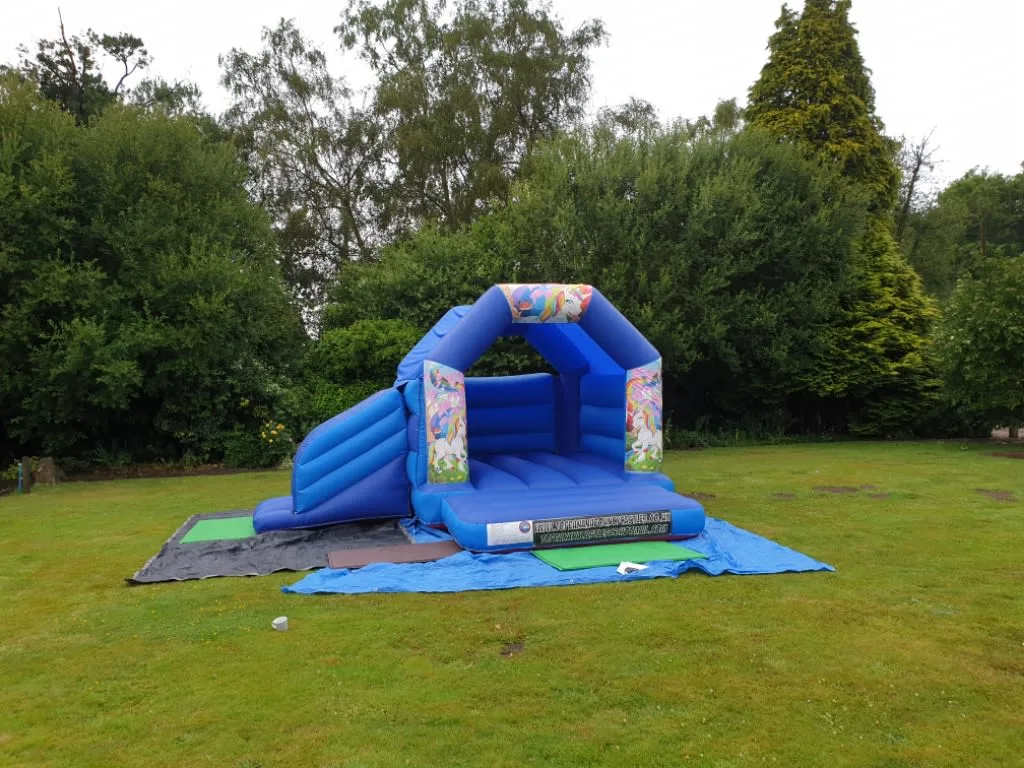 Images Top Banana Bouncy Castles