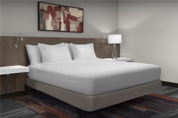 Images Hilton Garden Inn Charlotte Waverly