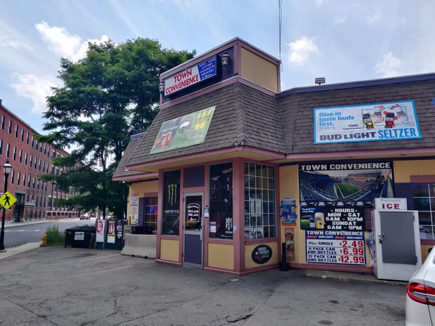 Images CoinFlip Bitcoin ATM - Town Convenience - Gardner (Gardner)