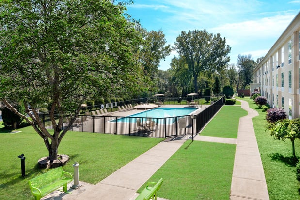 Images Holiday Inn Johnstown-Gloversville by IHG