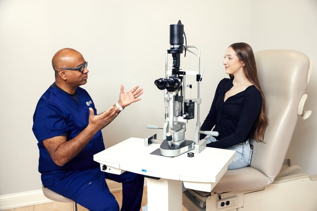 Images University Retina & Macular Associates - Oak Forest