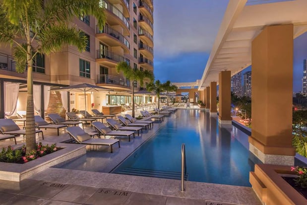 Images Hilton Grand Vacations Club The Grand Islander Waikiki Honolulu