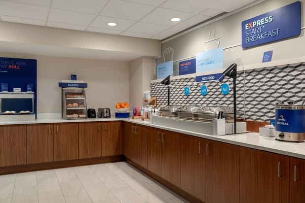 Images Holiday Inn Express Corning - Painted Post by IHG