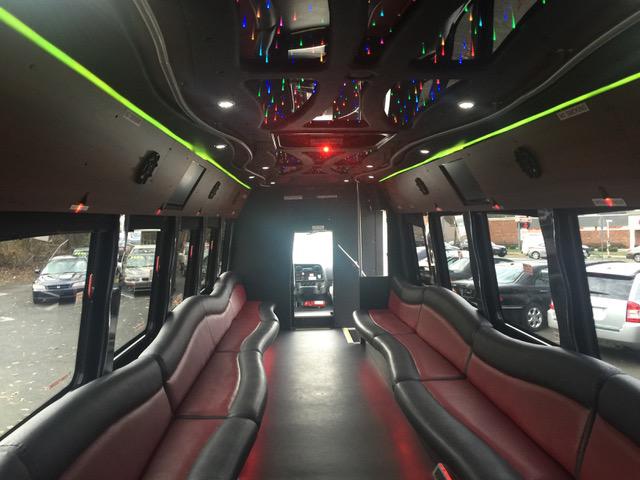 Image 5 | Platinum Coach Limousine, Inc