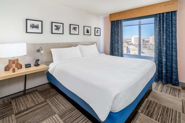Images Hilton Garden Inn Albuquerque Uptown