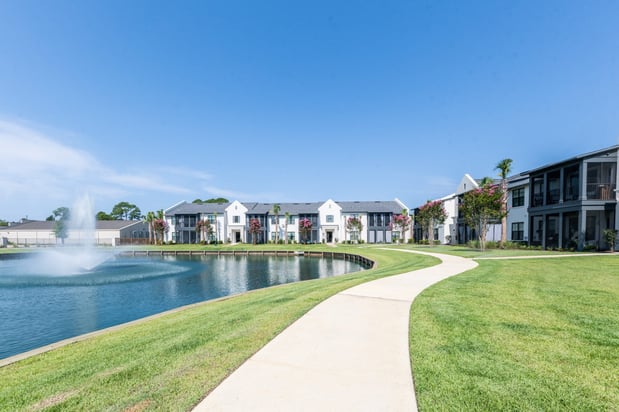 Images Residences at 393 North Apartments