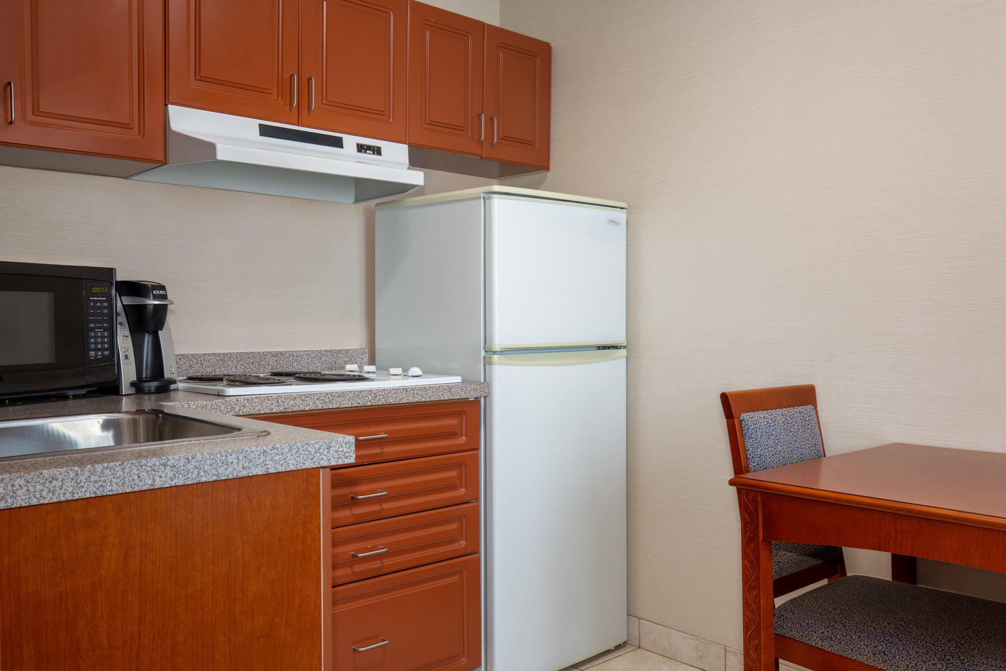 Images Holiday Inn Express & Suites Barrie, an IHG Hotel