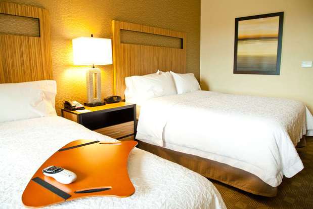 Images Hampton Inn & Suites Salinas
