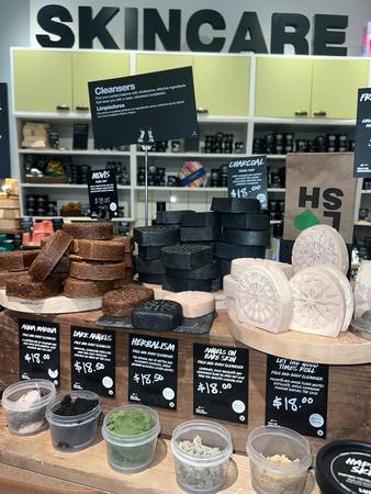 Images Lush Cosmetics Burlington
