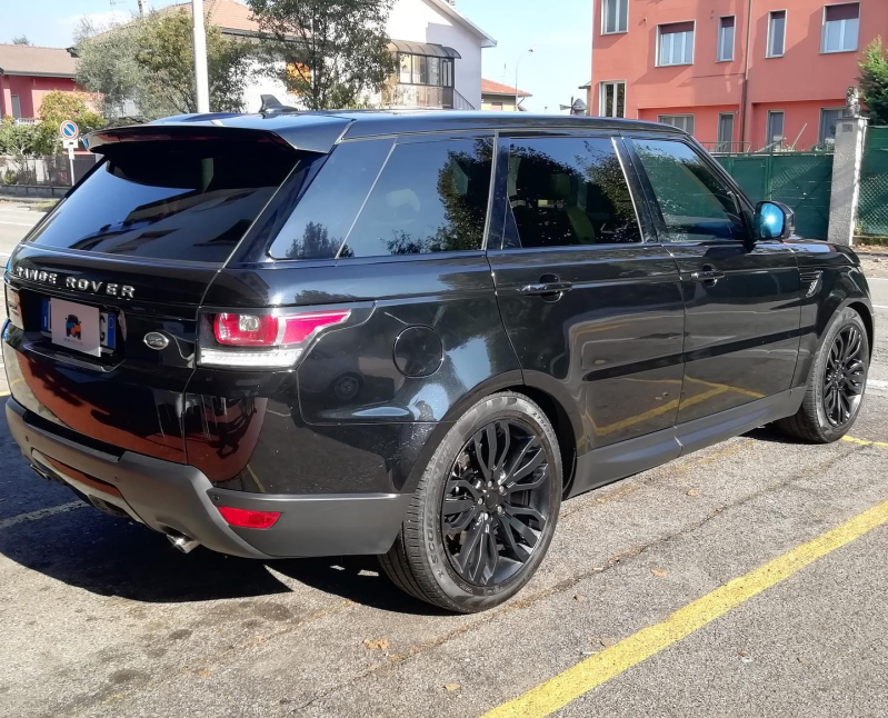 Images M-M Motors Milano Ovest