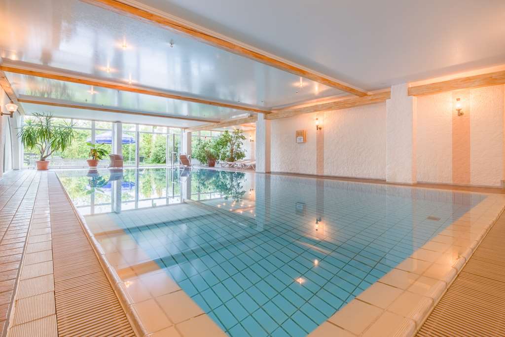 Sure Hotel by Best Western Rhoen Garden, Kohlstoecken 4 in Poppenhausen