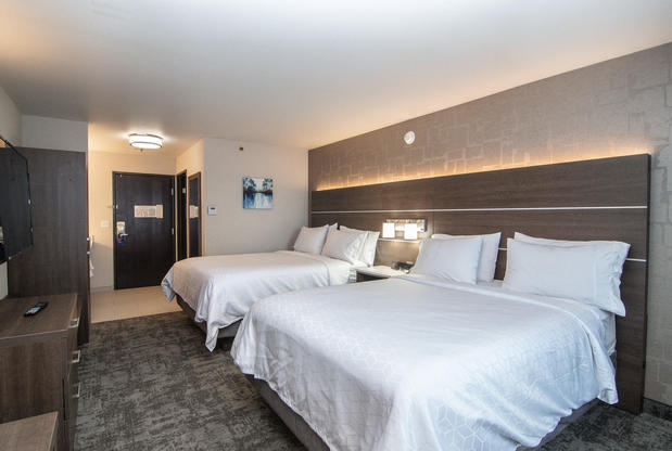 Images Holiday Inn Express & Suites Kalispell, an IHG Hotel