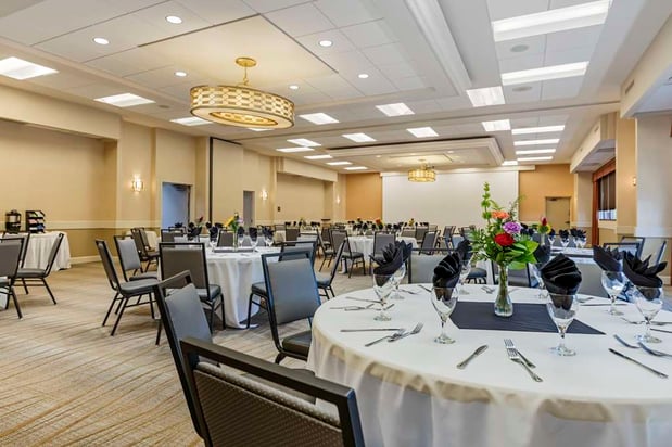 Images Best Western Plus InnTowner Madison