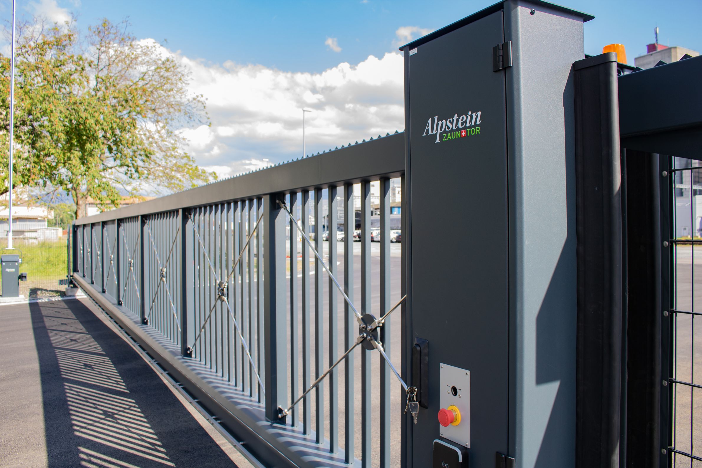 Bilder Alpsteinzaun + Tor AG