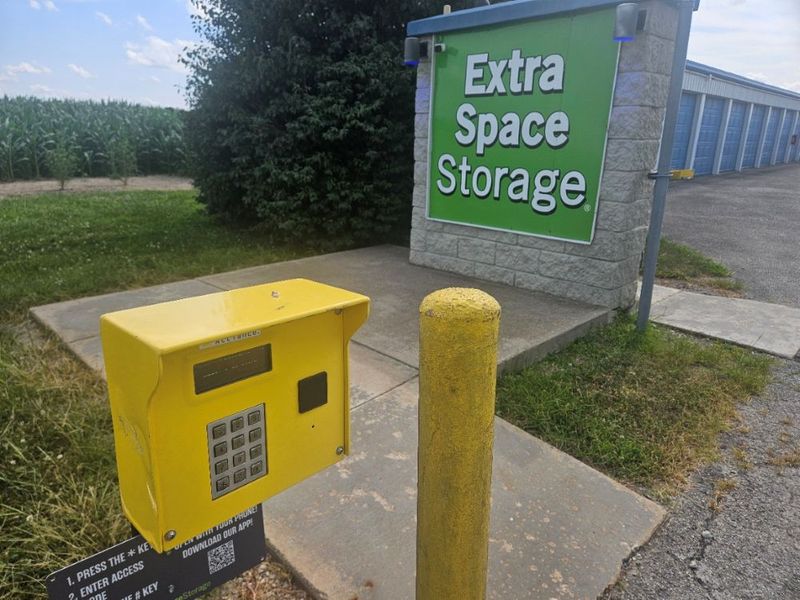 Keypad - Storage Express at 16689 N 1000th St, Effingham, IL 62401