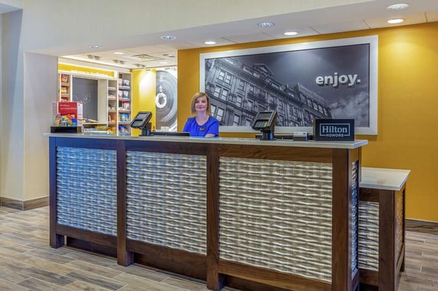 Images Hampton Inn & Suites by Hilton Burlington