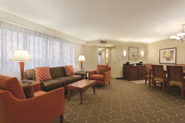 Images Embassy Suites by Hilton Denver Tech Center