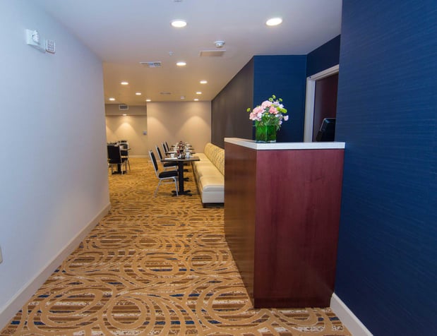 Images Holiday Inn Gainesville-University Ctr by IHG