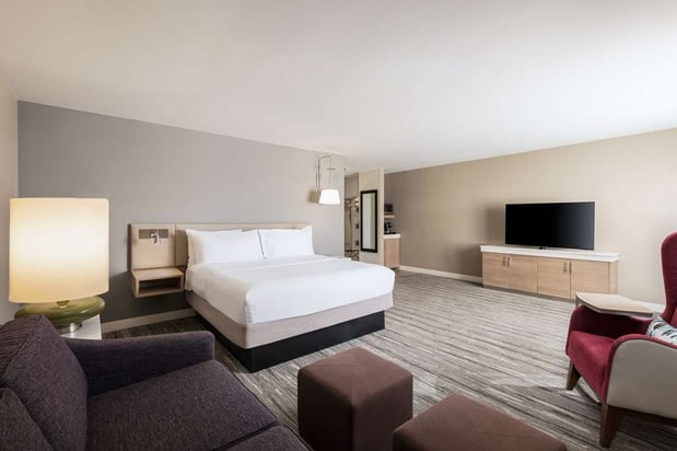 Images Hilton Garden Inn St. Charles