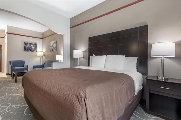 Images Best Western Limestone Inn & Suites