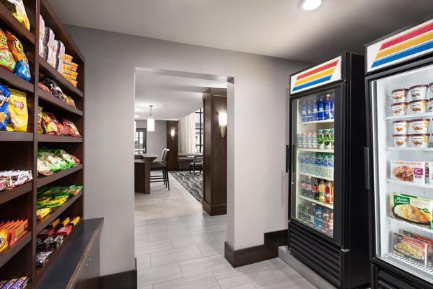 Images Staybridge Suites Fort Wayne by IHG