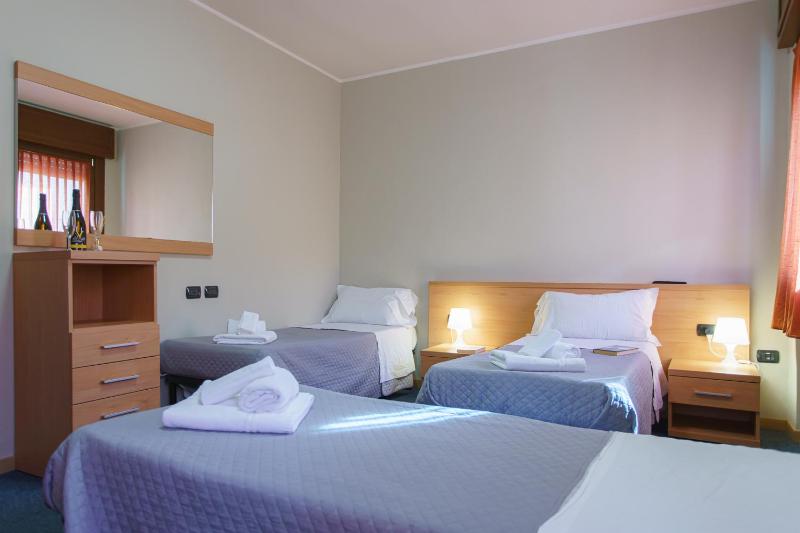 Images Rooster hotel