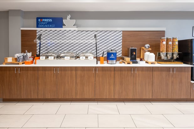 Images Holiday Inn Express & Suites Jackson - Flowood by IHG