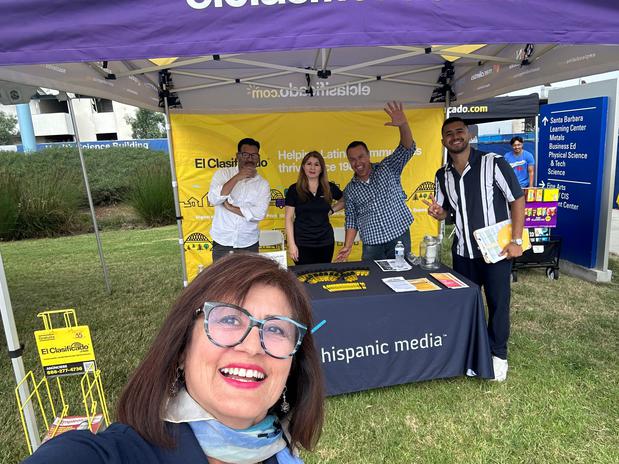 Images Empleos Latino