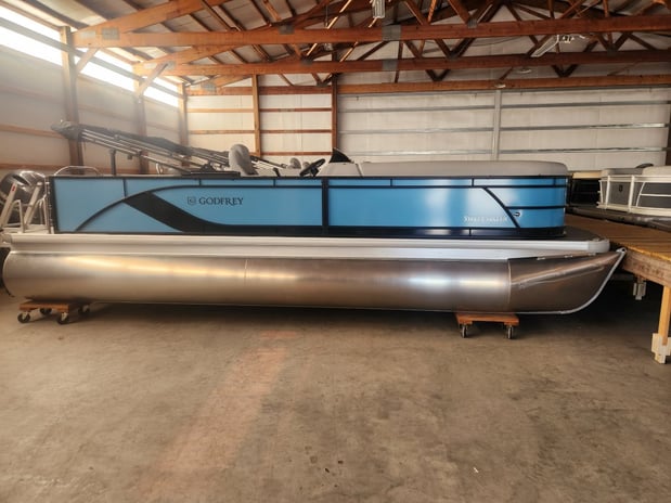 Images Happy Holiday Travel Inc