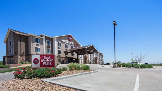 Images Best Western Plus Overland Inn