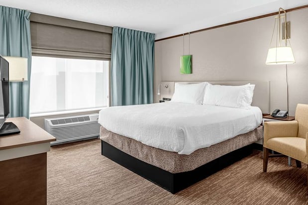 Images Hilton Garden Inn Wilmington Mayfaire Town Center