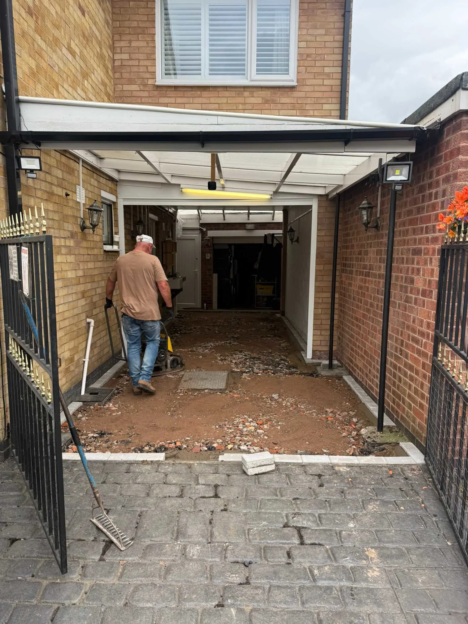 Images Dickens Heath Paving
