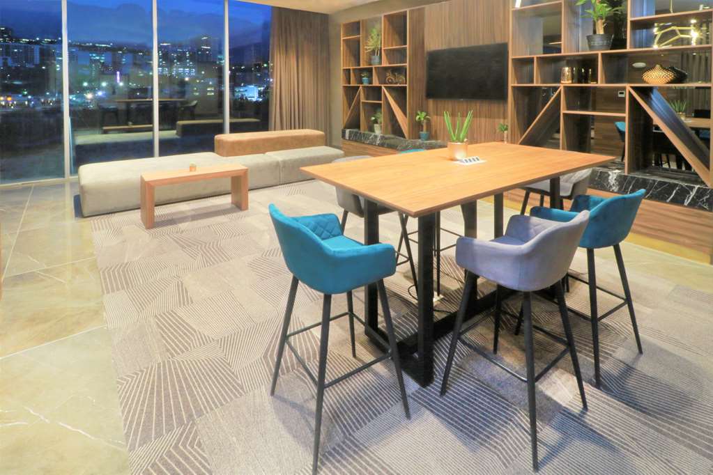 Images Hilton Garden Inn Monterrey Obispado