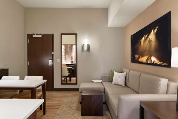 Images Embassy Suites by Hilton Nashville Downtown