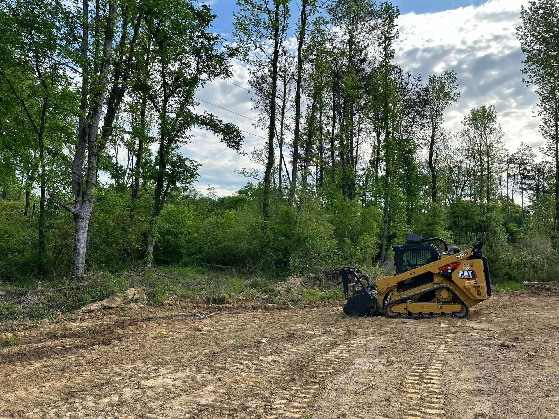 Tucker's Land Management Image