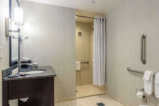 Images Embassy Suites by Hilton Newark Airport