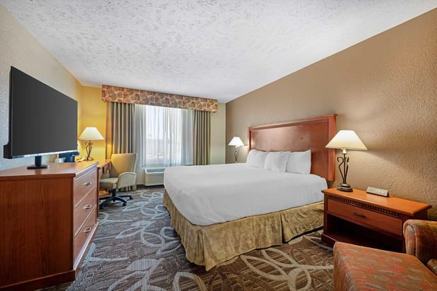 Images Best Western Plus Mid Nebraska Inn & Suites