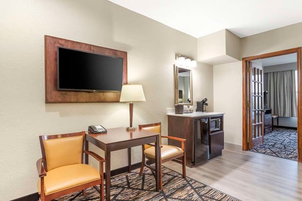 Images Best Western Plus Hobby Airport Inn & Suites