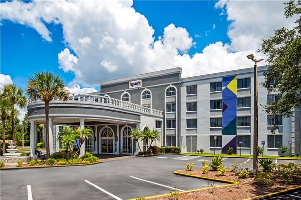 Images Spark by Hilton Orlando near Universal